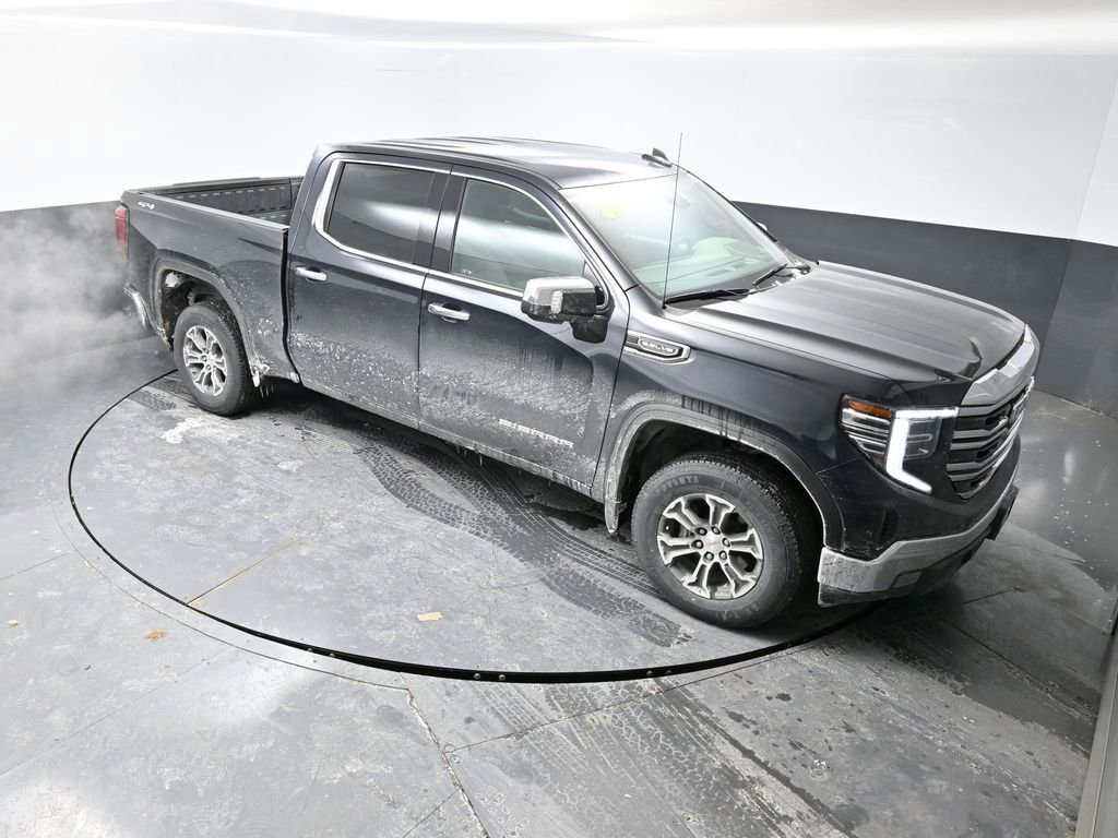 Used 2024 GMC Sierra 1500 SLT image 17
