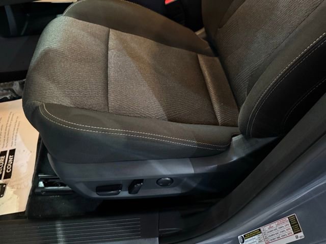 Certified 2025 Nissan Rogue SV image 24