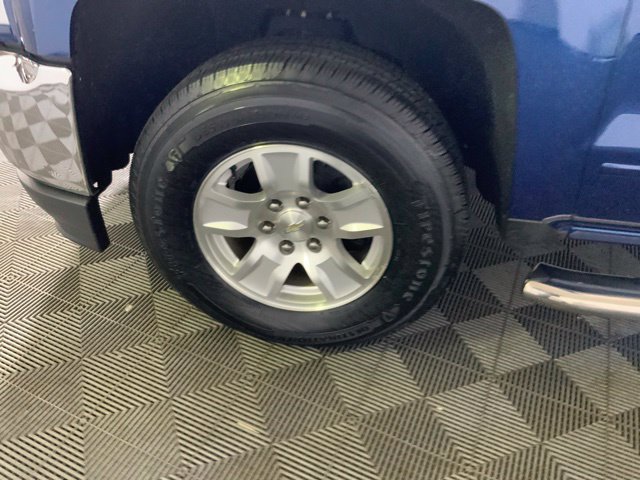 Used 2018 Chevrolet Silverado 1500 LT w/ All Star Edition AWD/4WD image 59