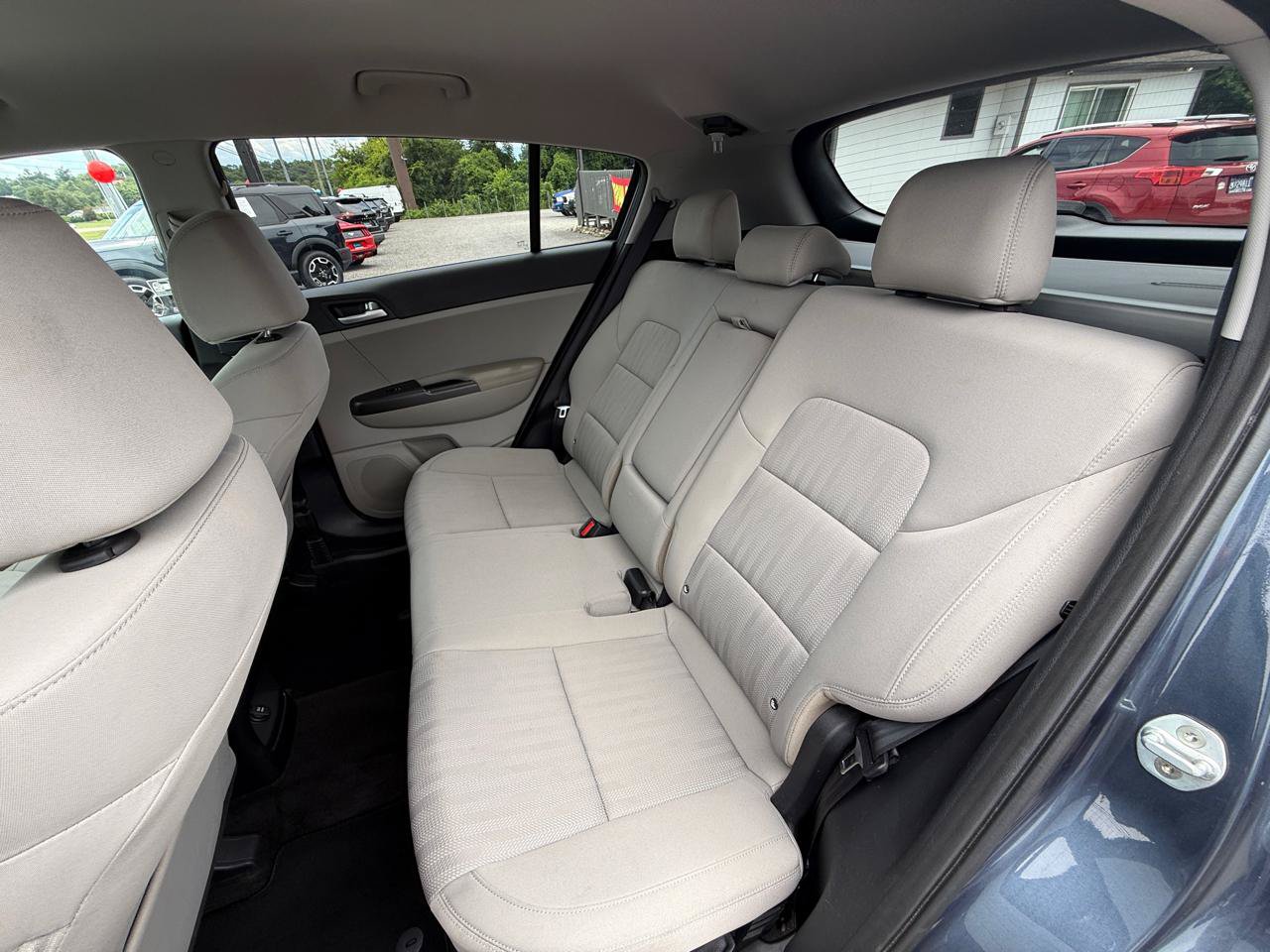 Used 2020 Kia Sportage LX FWD image 26