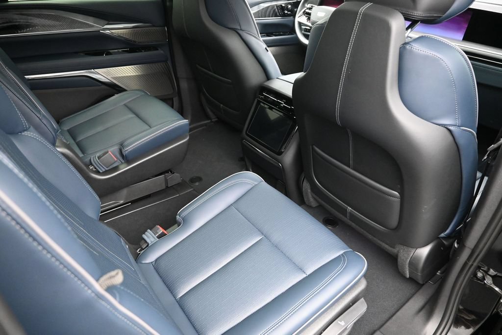 Used 2026 Cadillac Escalade IQ Sport 2 AWD/4WD image 30