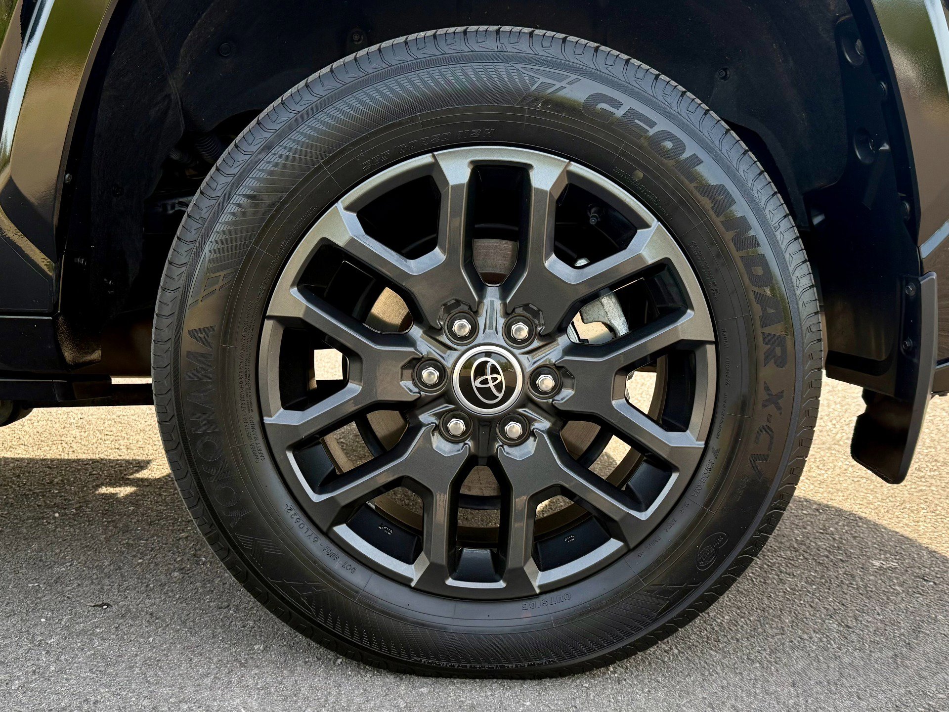 Used 2023 Toyota Sequoia Platinum image 59