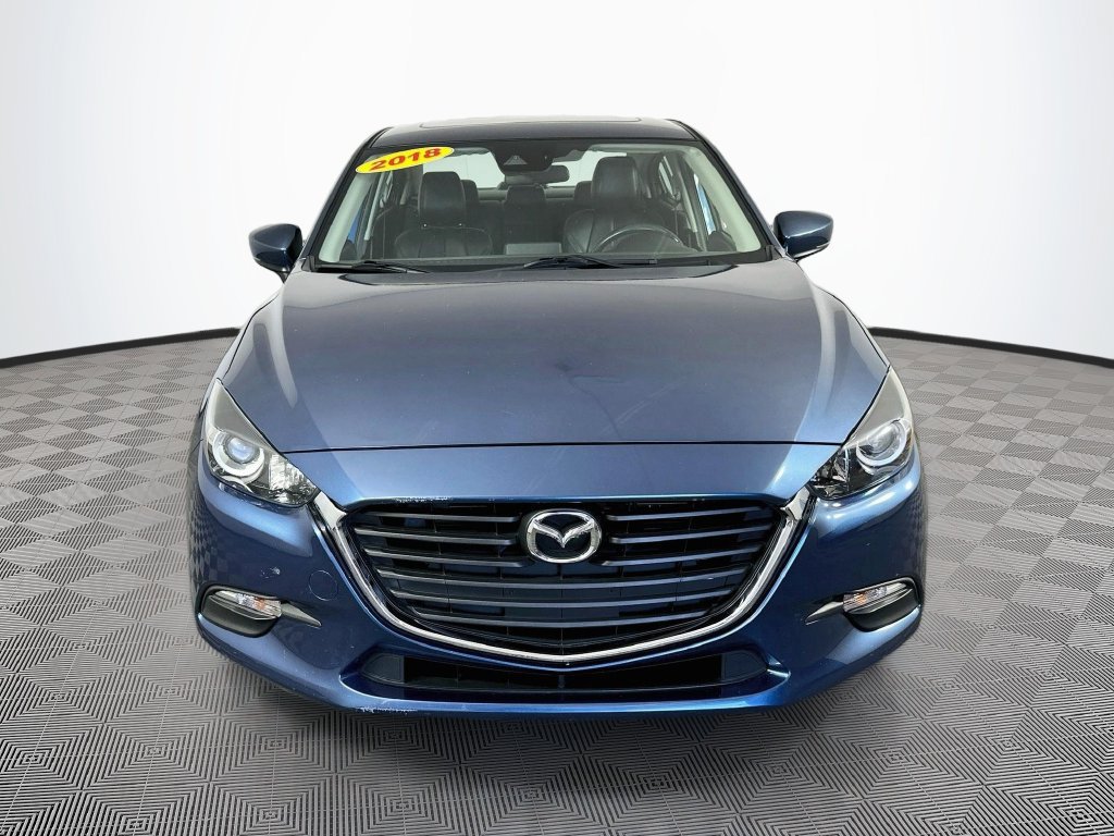Used 2018 MAZDA MAZDA3 Touring FWD image 4