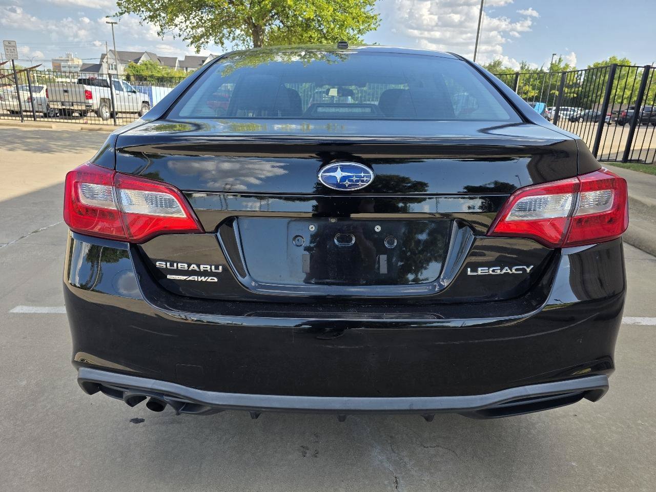 Used 2019 Subaru Legacy 2.5i AWD/4WD image 8