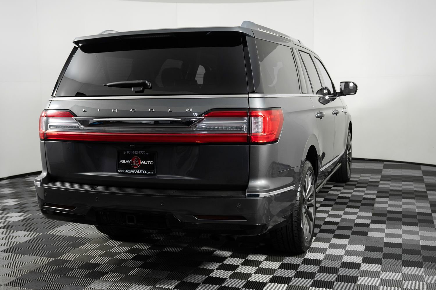 Used 2021 Lincoln Navigator L Reserve image 6