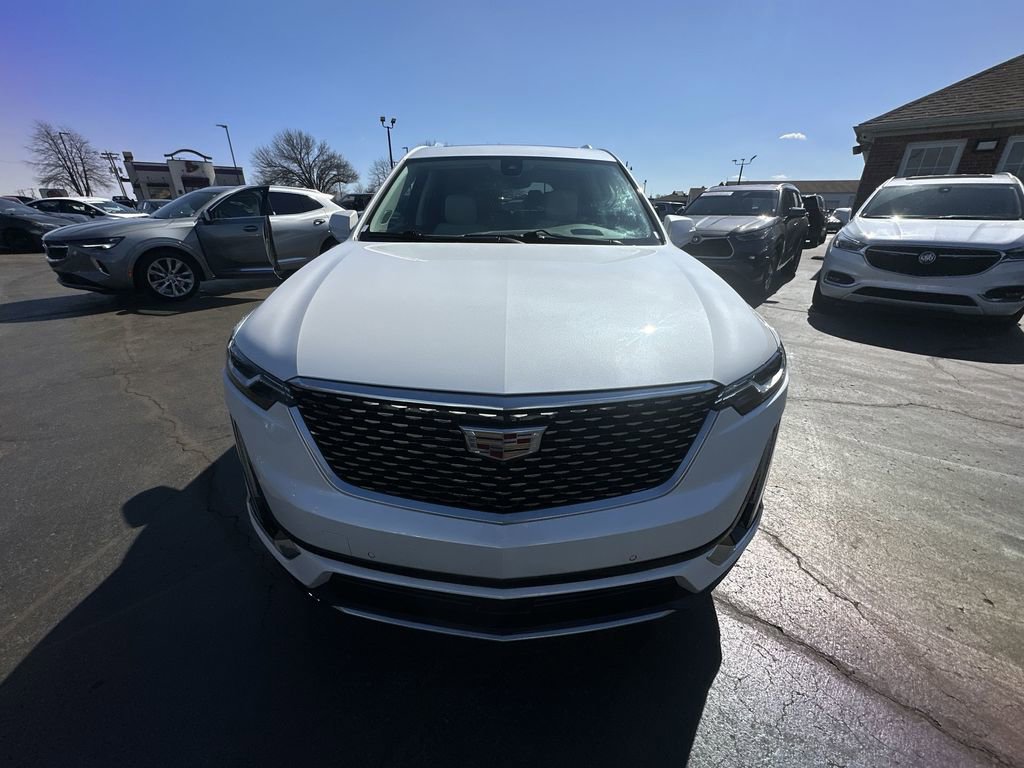 Used 2024 Cadillac XT6 Premium Luxury w/ Technology Package image 28