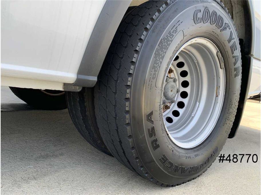 Used 2013 Mercedes-Benz Sprinter 3500 image 25