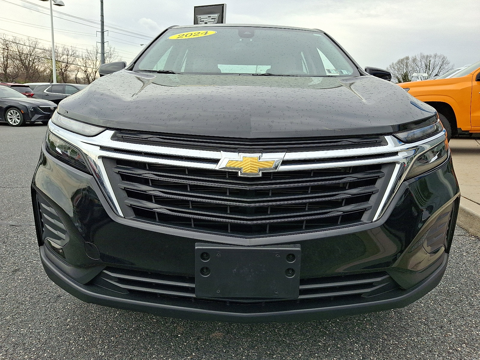 Certified 2024 Chevrolet Equinox LS w/ Midnight Edition image 2