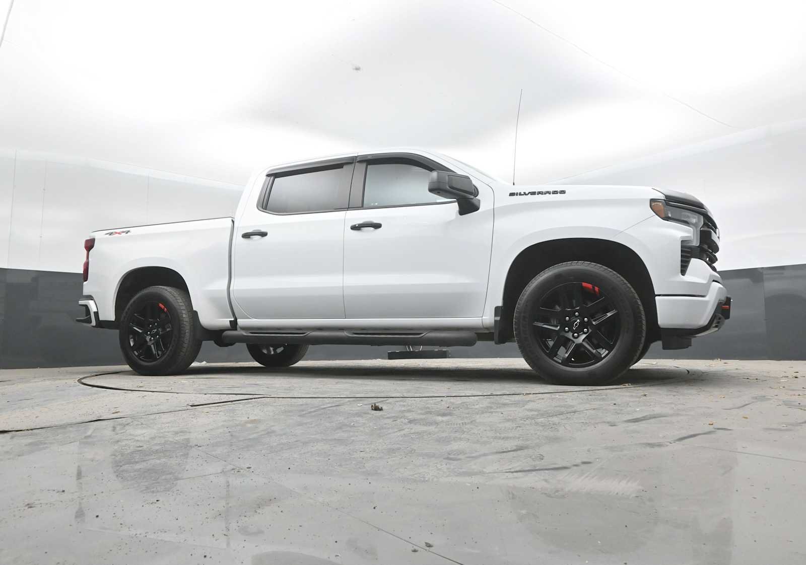 Used 2023 Chevrolet Silverado 1500 RST w/ Redline Edition AWD/4WD image 49