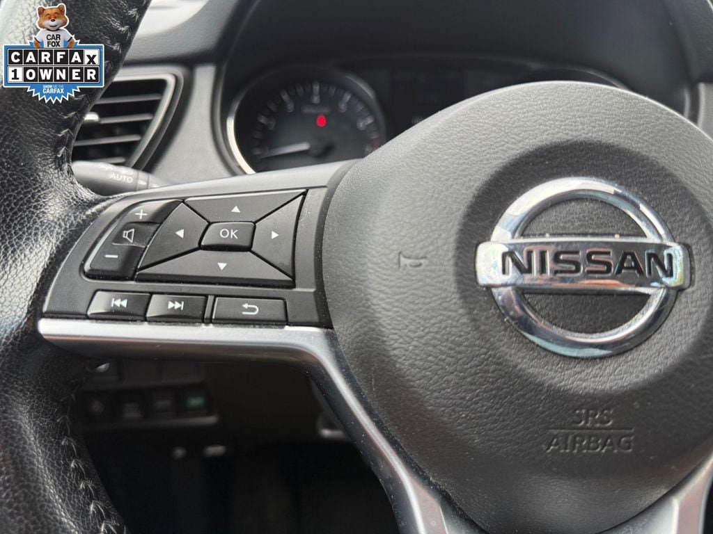 Certified 2022 Nissan Rogue Sport SV w/ Technology Package AWD/4WD image 25