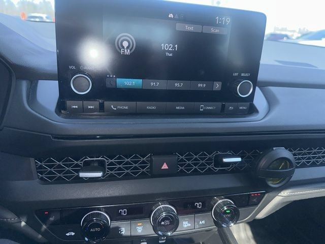 Used 2024 Honda Accord EX image 11