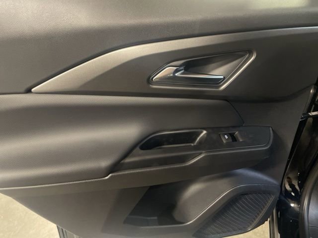 New 2026 Chevrolet Equinox EV LT w/ Comfort Package image 22