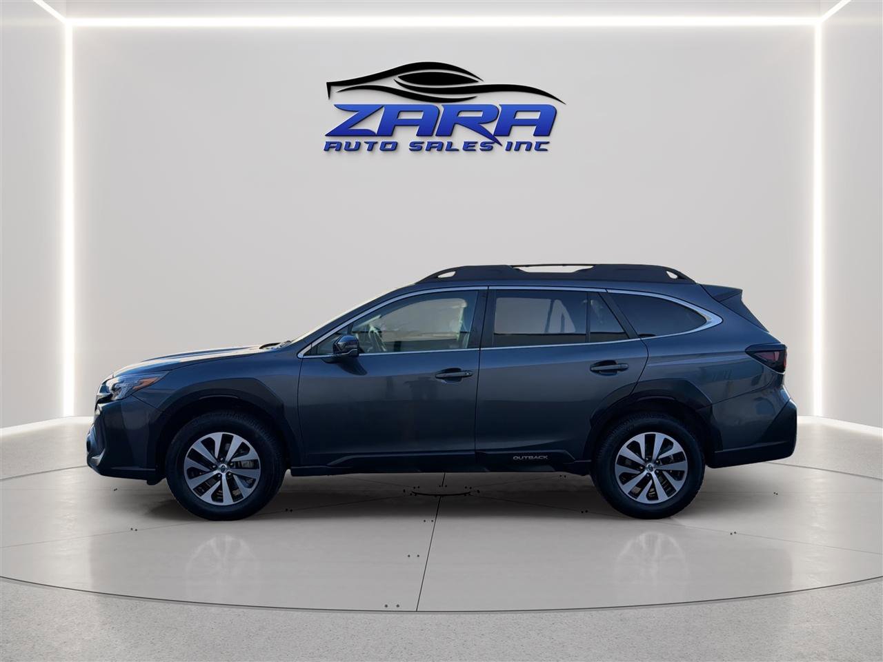 Used 2023 Subaru Outback Premium AWD/4WD image 4