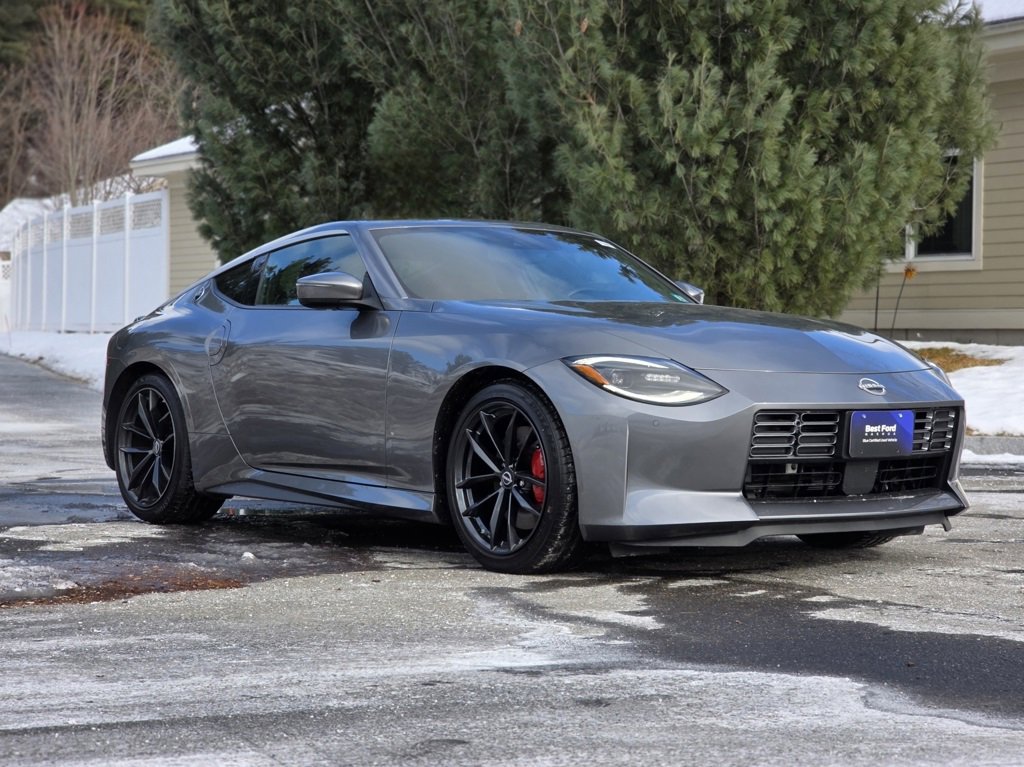 Used 2024 Nissan Z Performance w/ Floor Mat Package image 1