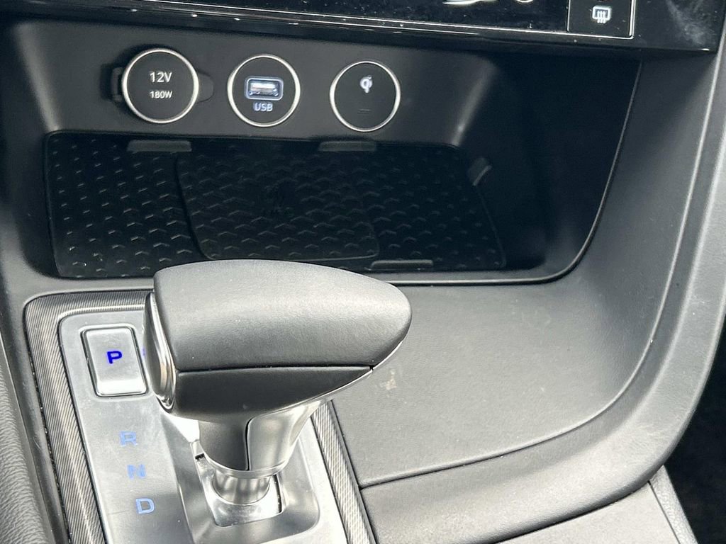 Used 2025 Genesis G70 3.3T Advanced image 36