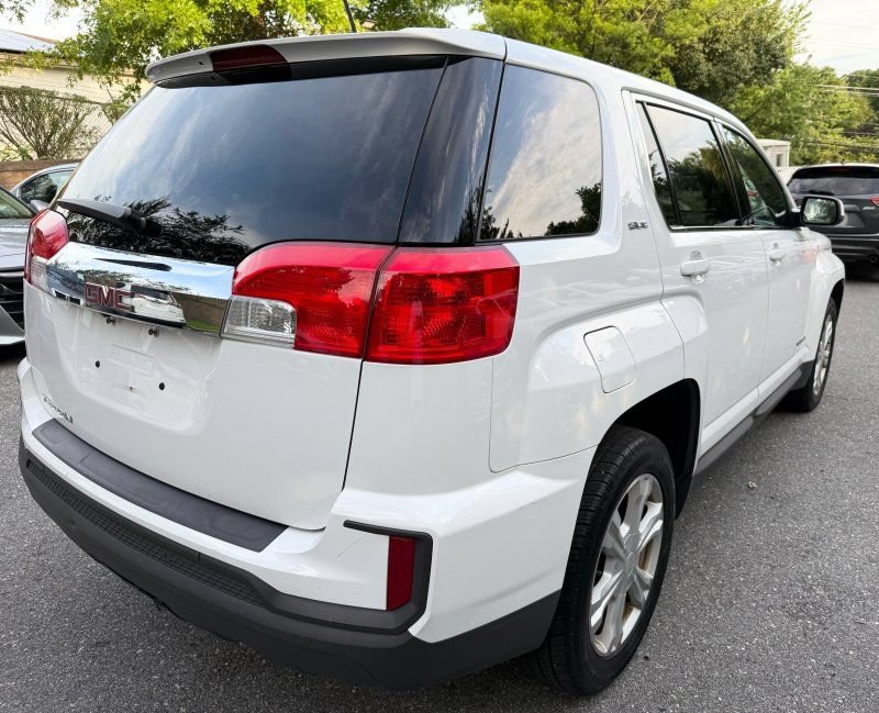 Used 2017 GMC Terrain SLE FWD image 7