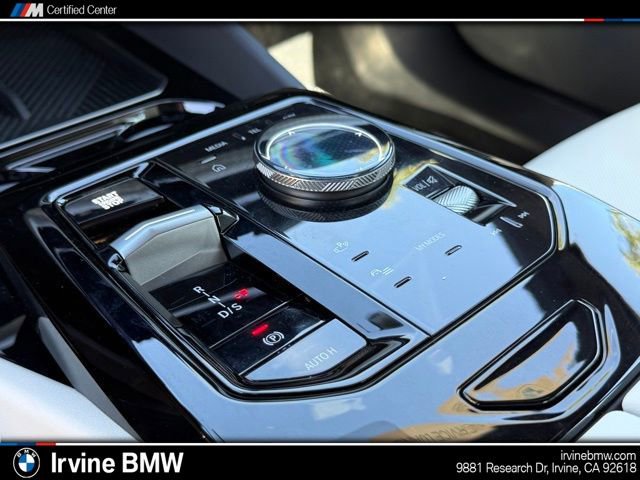 Used 2025 BMW 530i w/ M Sport Package image 28