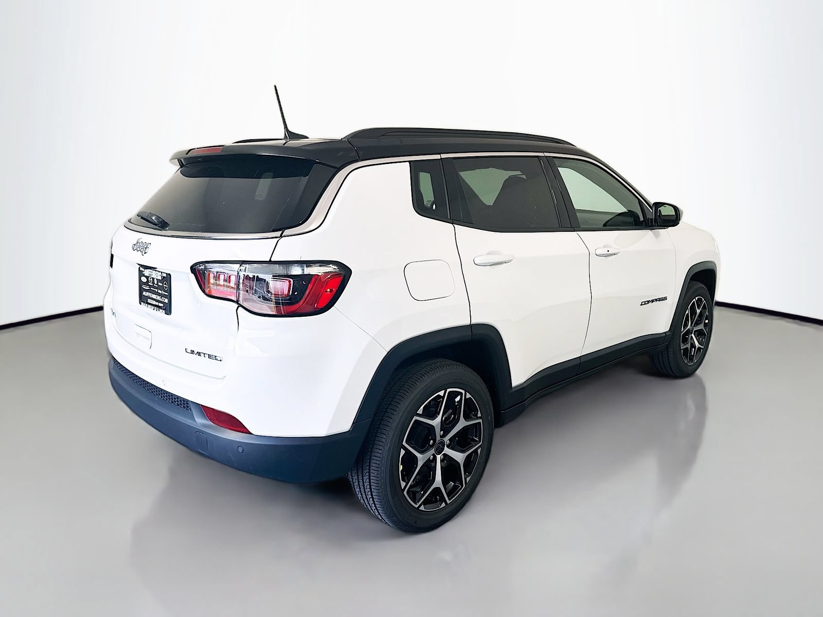 New 2026 Jeep Compass Limited AWD/4WD image 7
