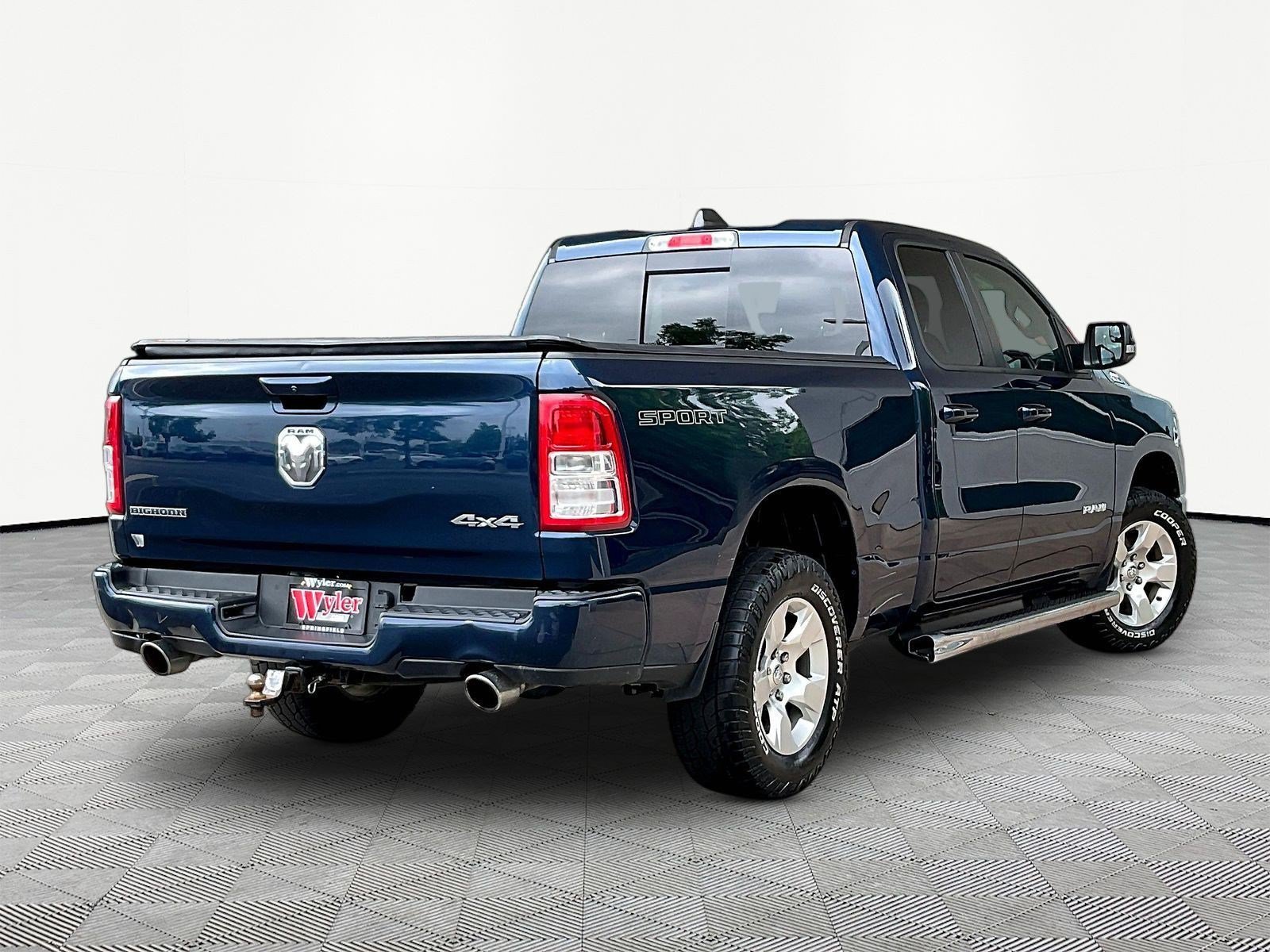 Used 2022 RAM 1500 Big Horn AWD/4WD image 6