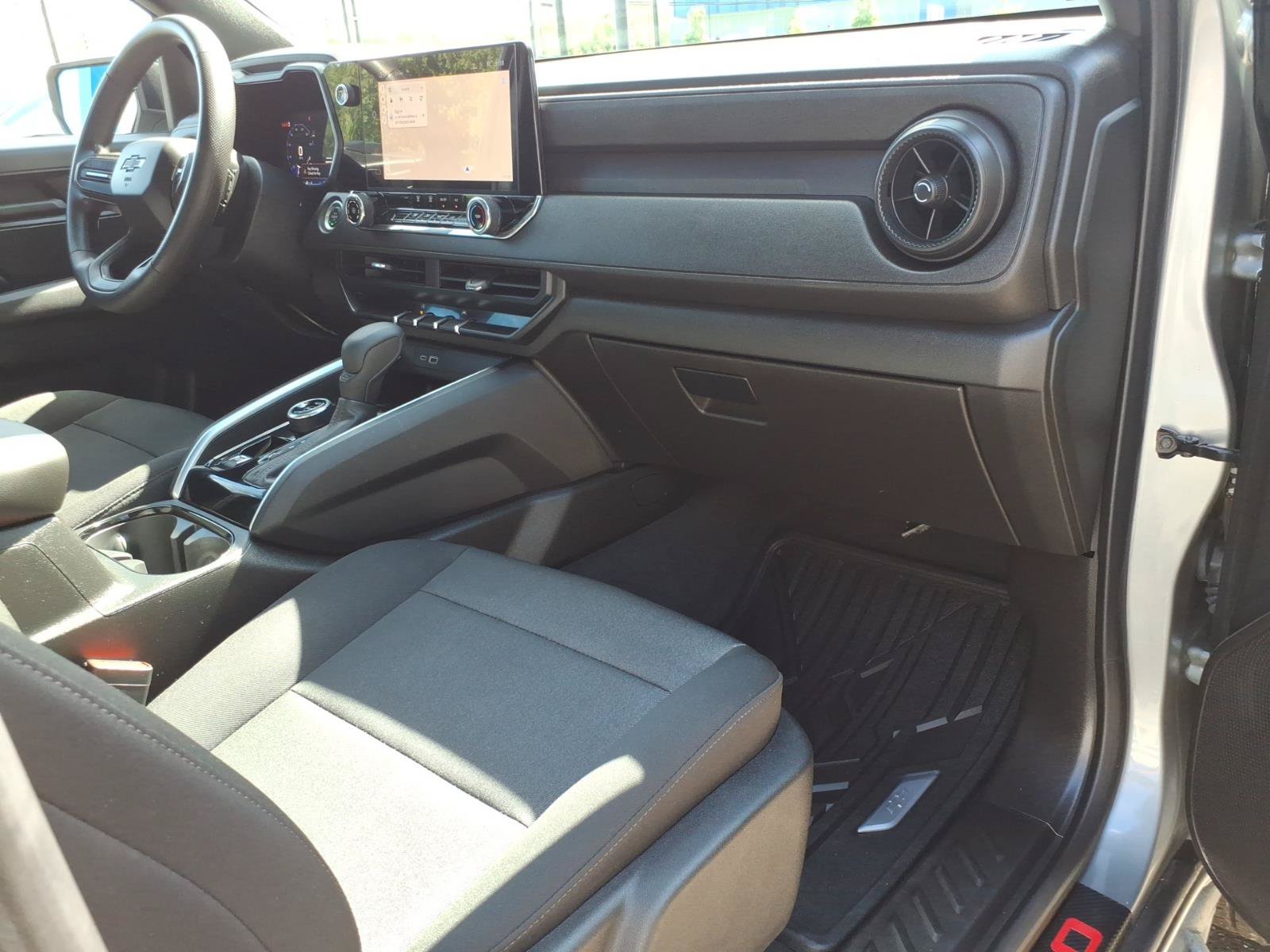 Certified 2024 Chevrolet Colorado Trail Boss w/ Advanced Trailering Package AWD/4WD image 10