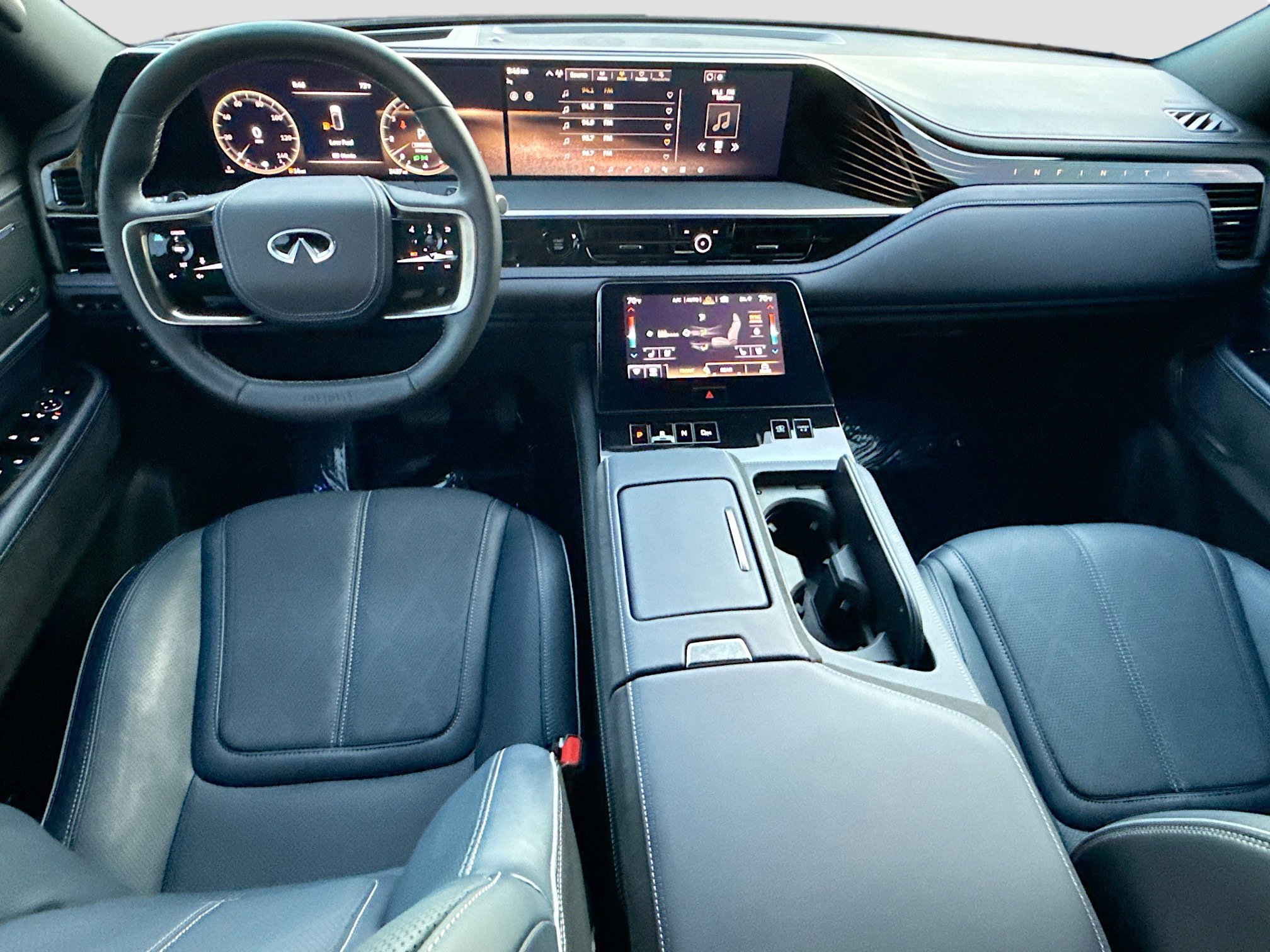 Used 2026 INFINITI QX80 4WD image 17