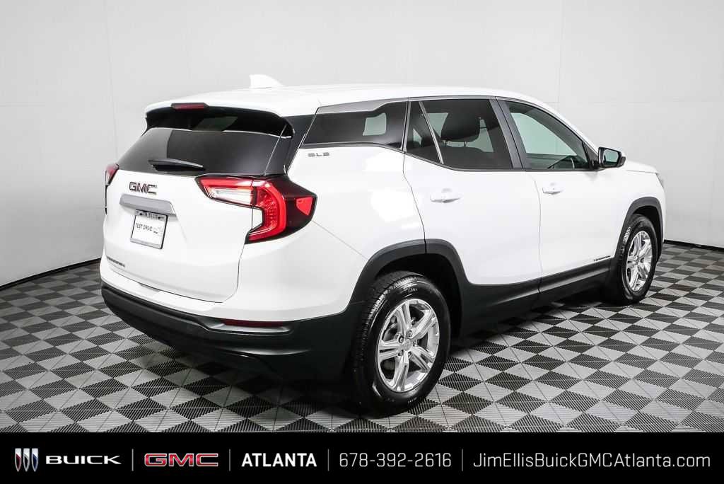 Certified 2024 GMC Terrain SLE FWD image 26