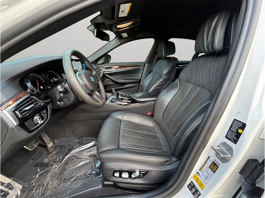 Used 2018 BMW M550i xDrive AWD/4WD image 2