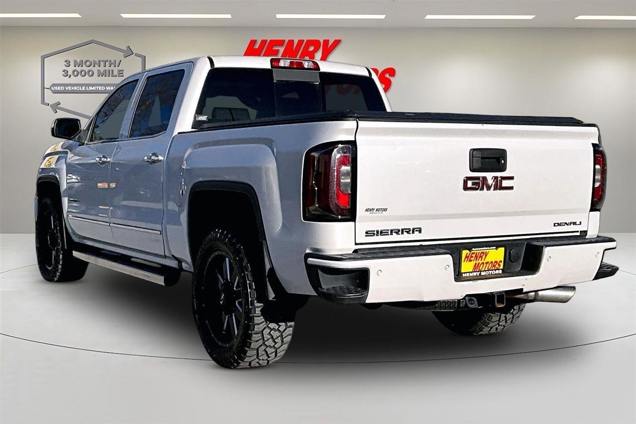 Used 2018 GMC Sierra 1500 Denali w/ Denali Ultimate Package image 4