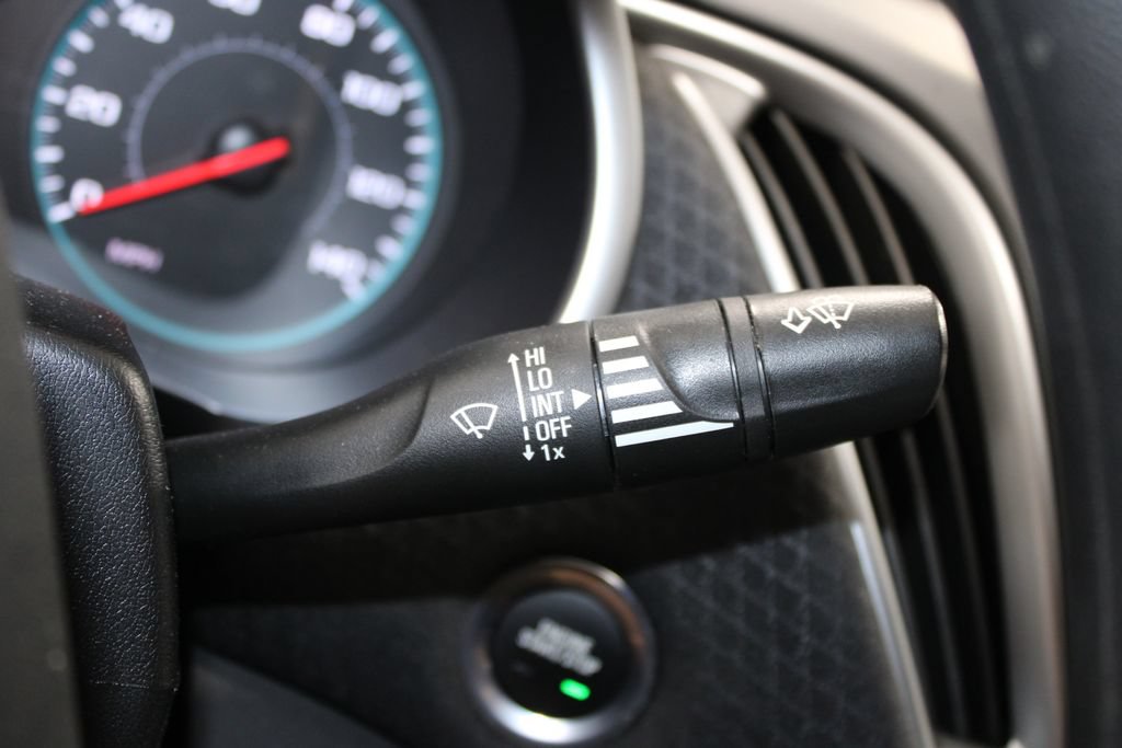 Used 2025 Chevrolet Malibu LT FWD image 23