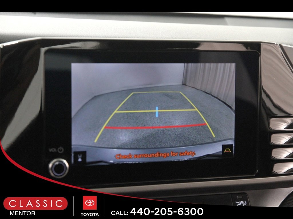 Used 2025 Toyota Camry LE image 13