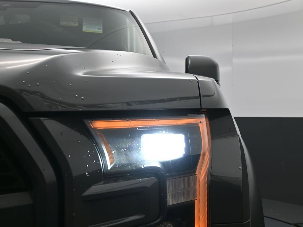 Used 2020 Ford F150 Raptor w/ Equipment Group 802A Luxury AWD/4WD image 13
