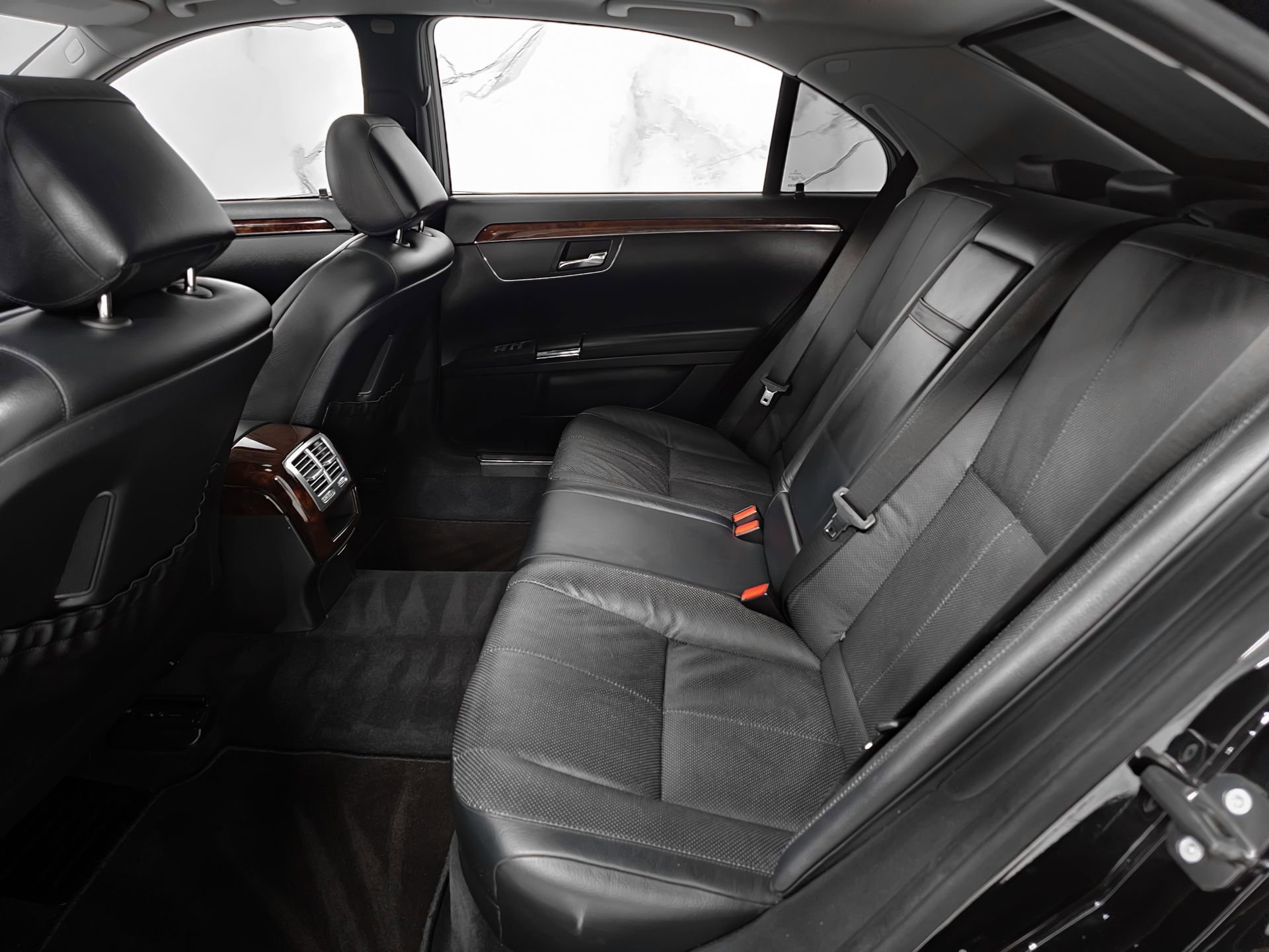 Used 2007 Mercedes-Benz S 550 image 16