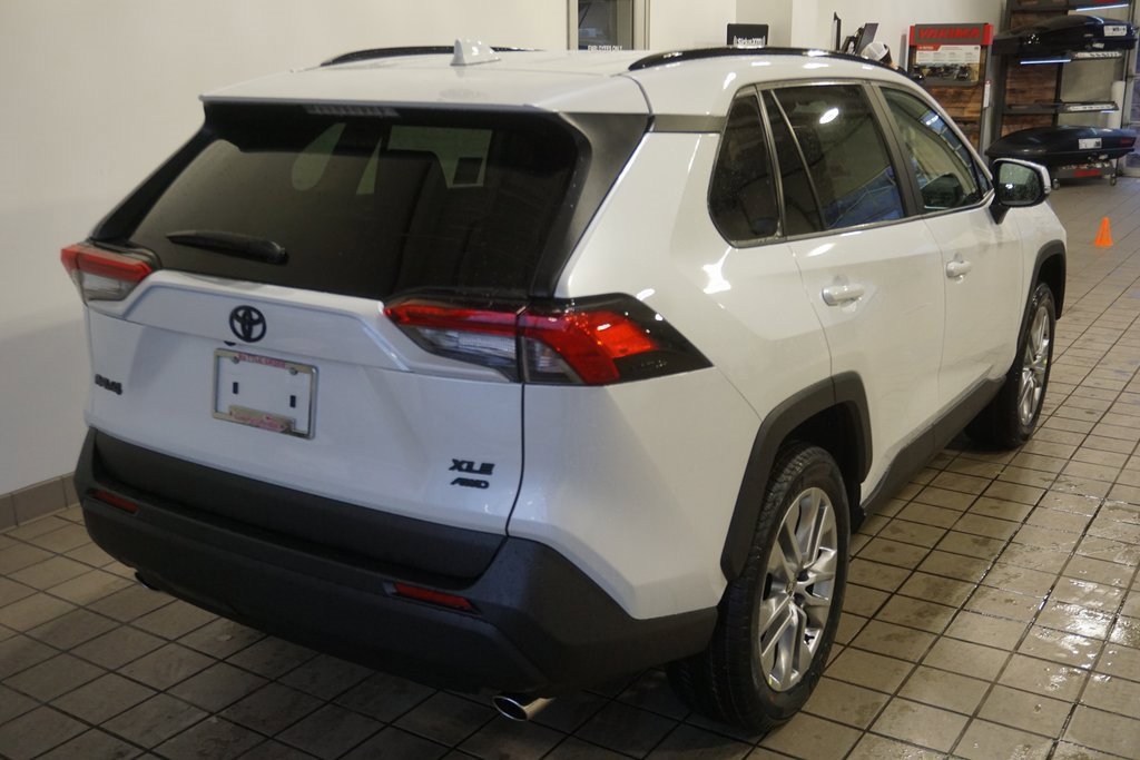 New 2025 Toyota RAV4 XLE Premium image 19