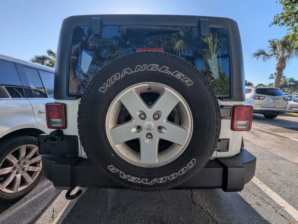 Used 2018 Jeep Wrangler Unlimited Sport S AWD/4WD image 12