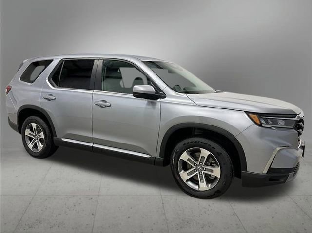 New 2025 Honda Pilot EX-L image 8