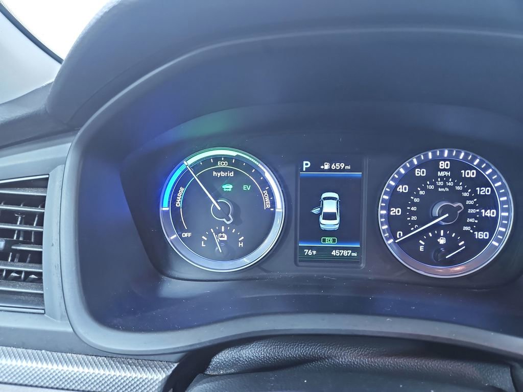 Used 2018 Hyundai Sonata SE image 16