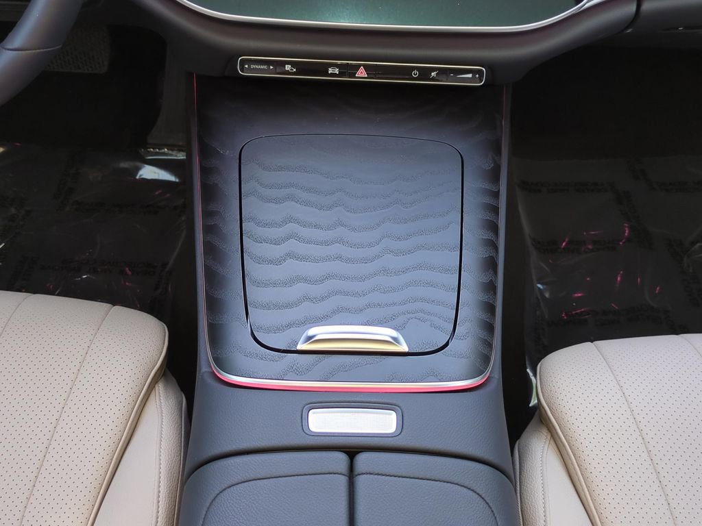 Used 2024 Mercedes-Benz E 350 4MATIC Sedan image 26