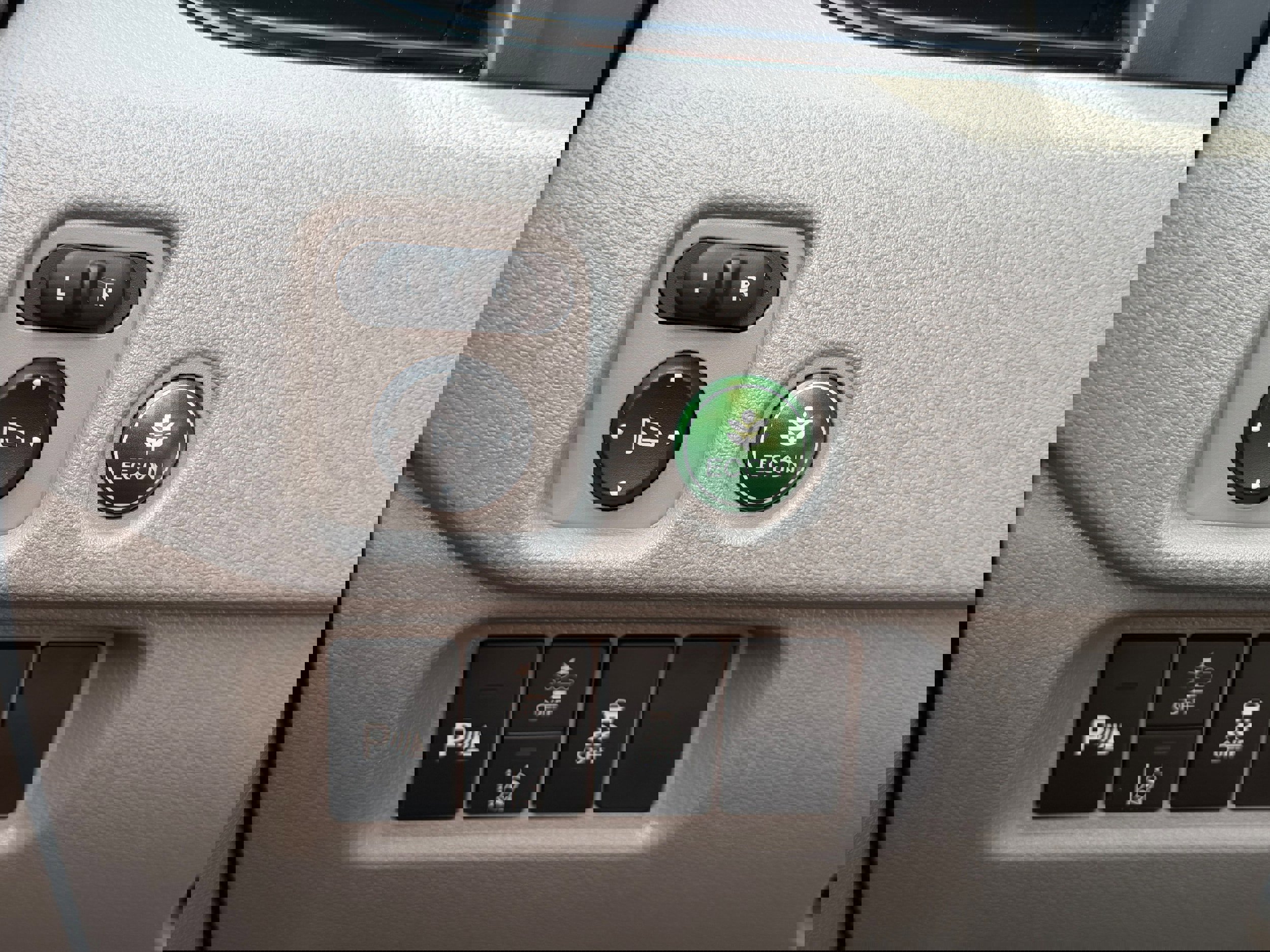 Used 2021 Honda Pilot Touring image 22