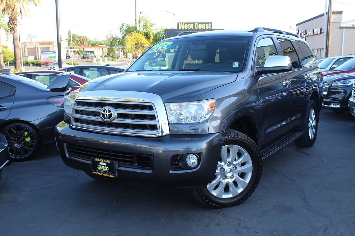 Used 2014 Toyota Sequoia Platinum AWD/4WD image 2