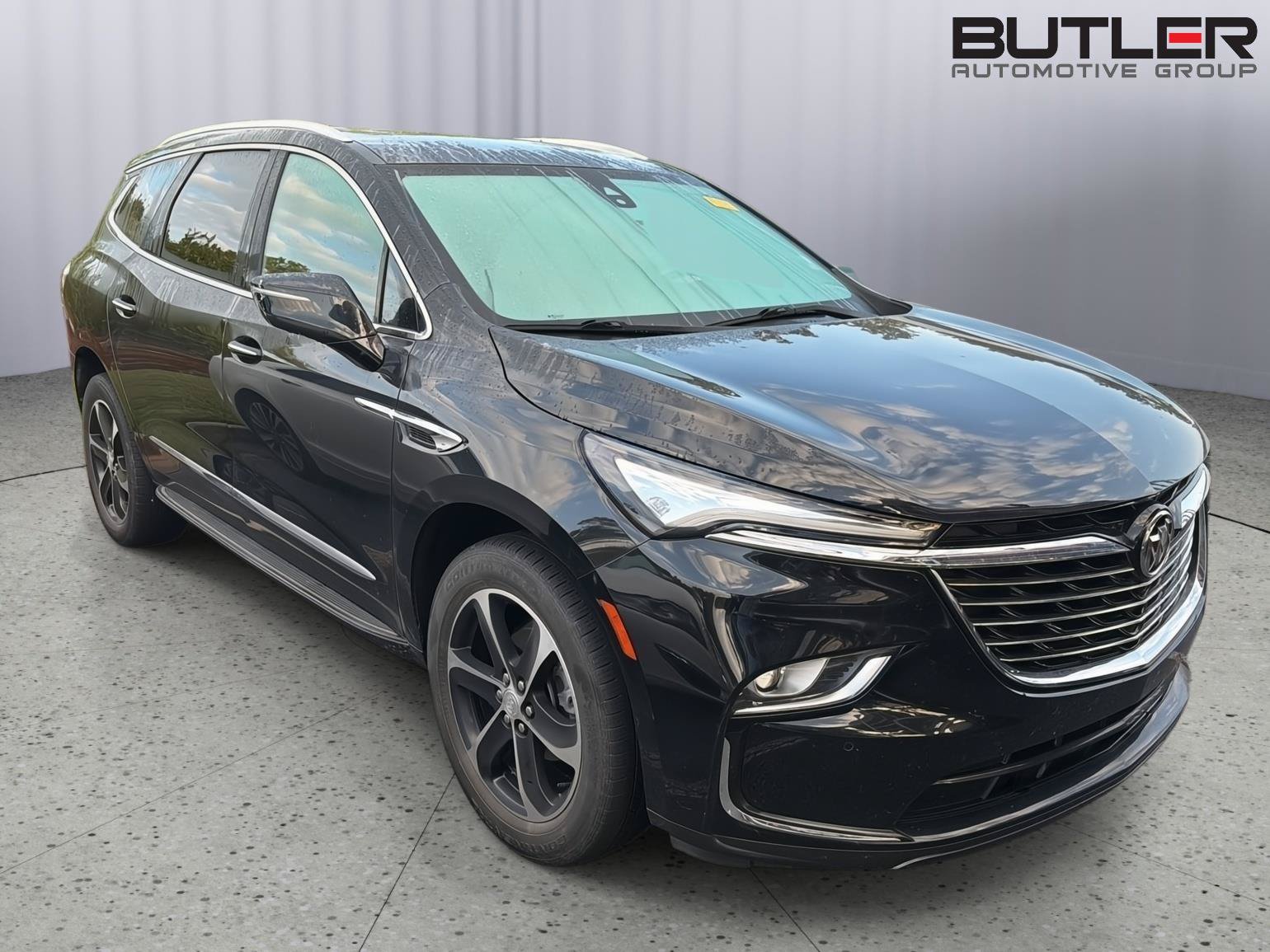 Used 2022 Buick Enclave Premium w/ LPO, Touring Package FWD image 4