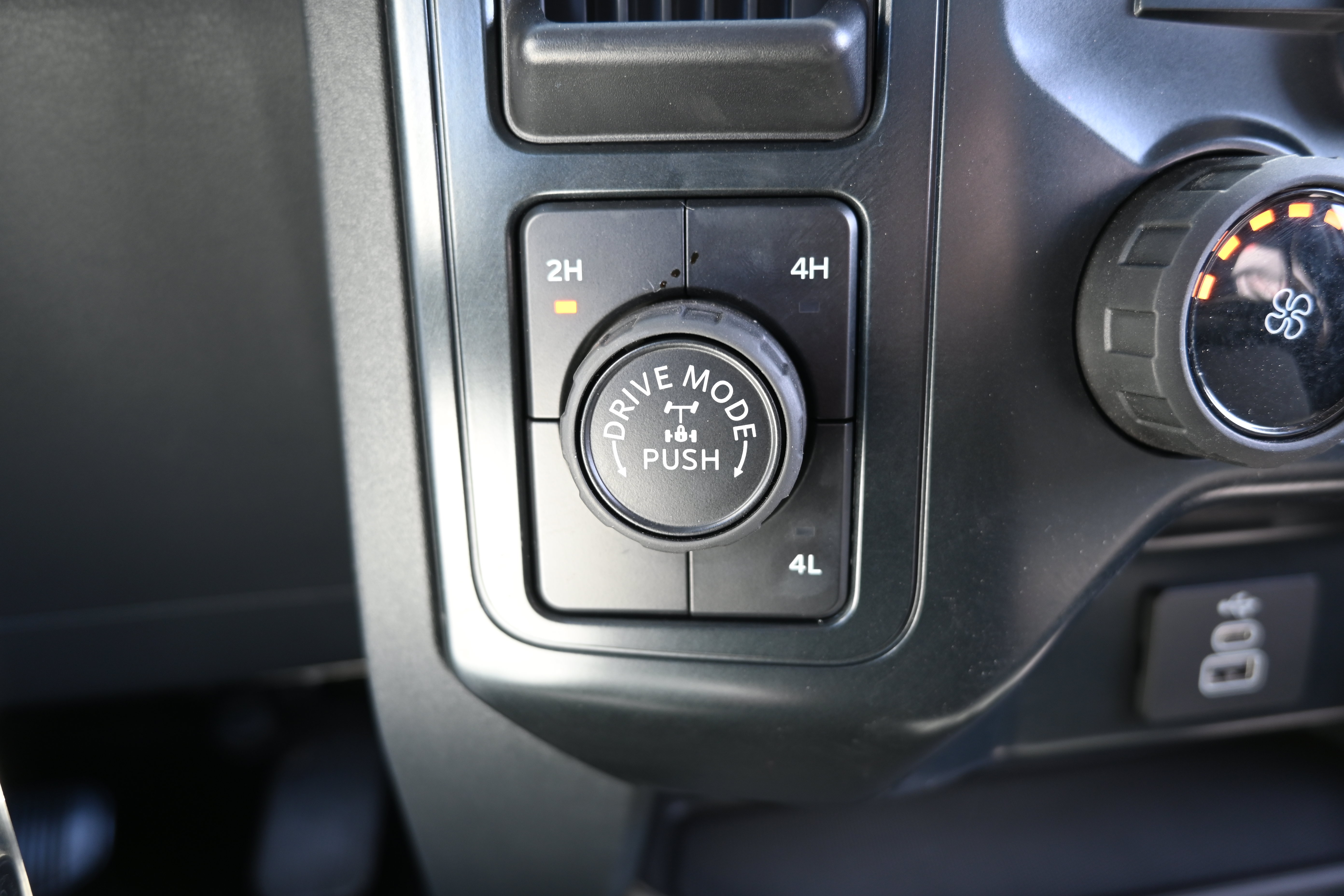 Used 2026 Ford F150 XL w/ Equipment Group 103A High AWD/4WD image 26