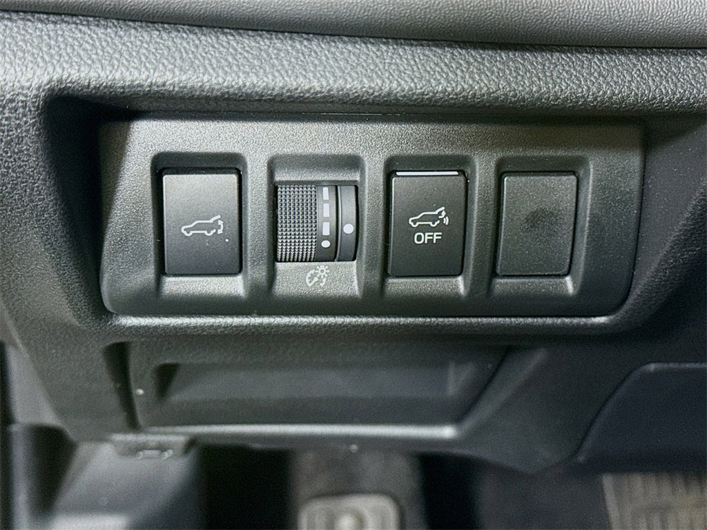 Certified 2025 Subaru Outback Onyx Edition XT image 21