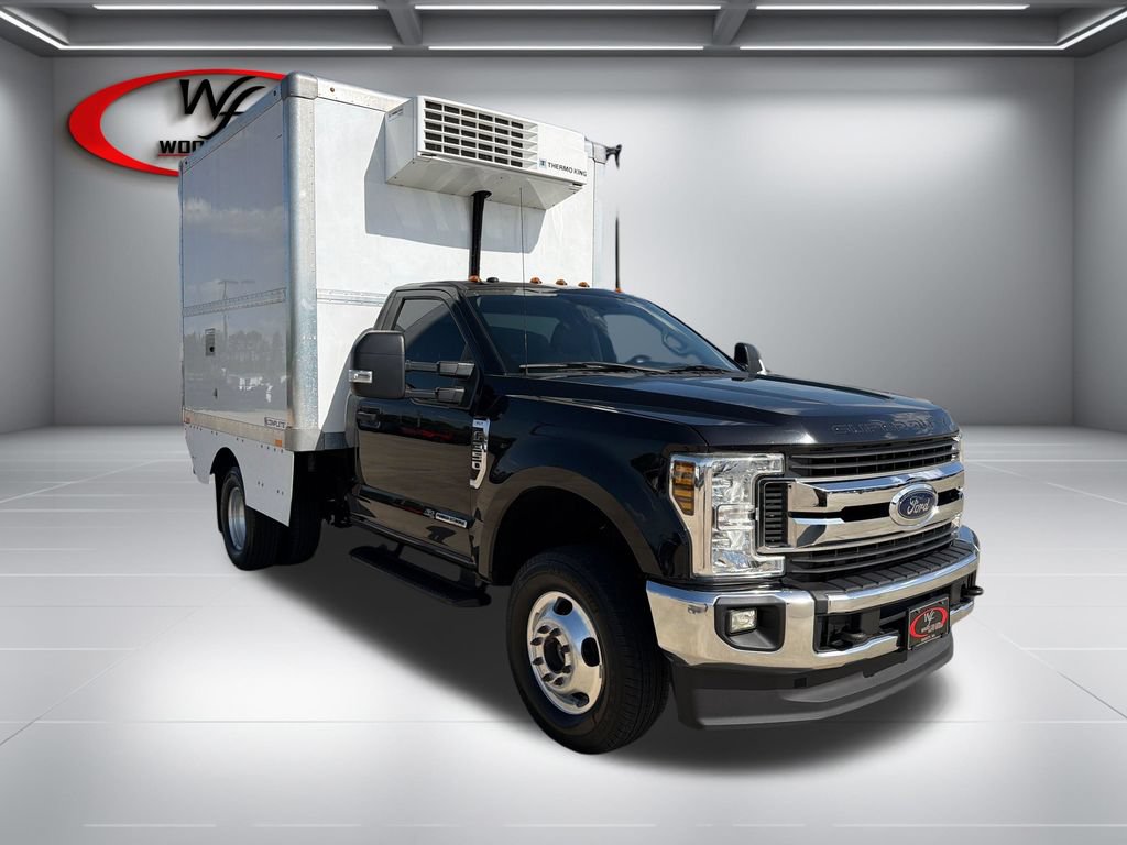 Used 2019 Ford F350 XLT w/ XLT Value Package AWD/4WD image 3