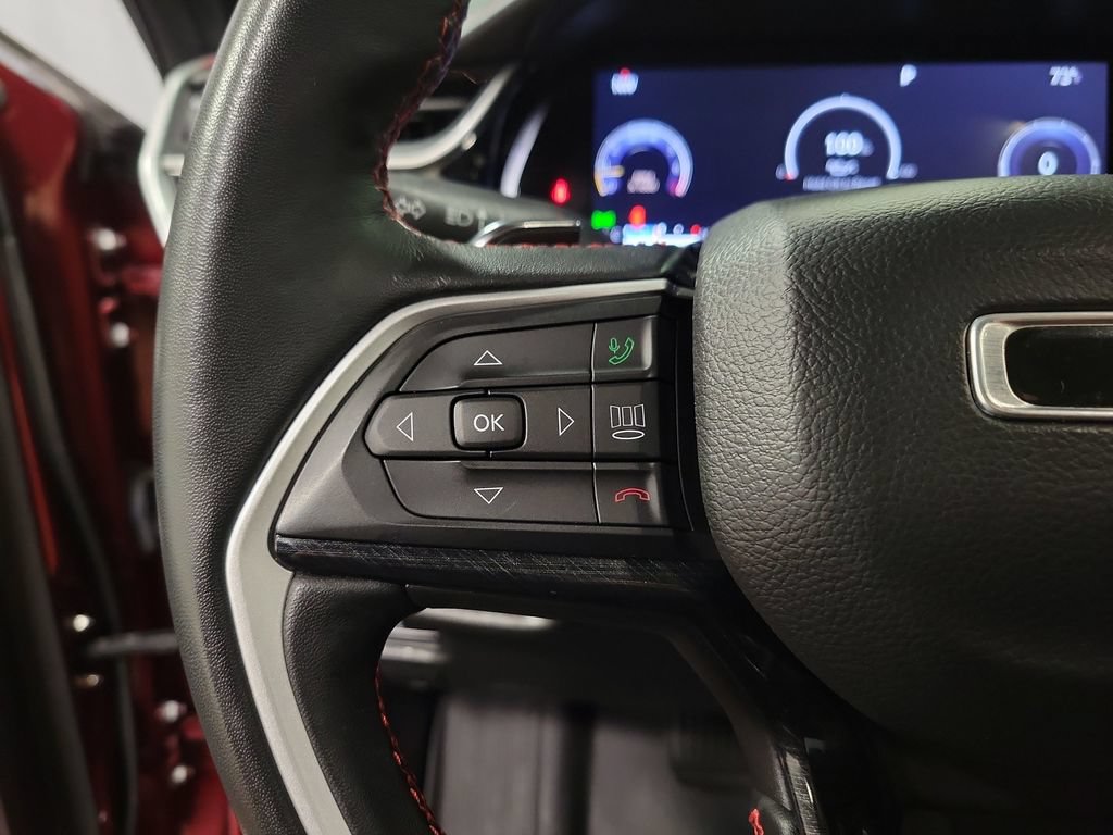 Used 2022 Jeep Grand Cherokee Trailhawk AWD/4WD image 27