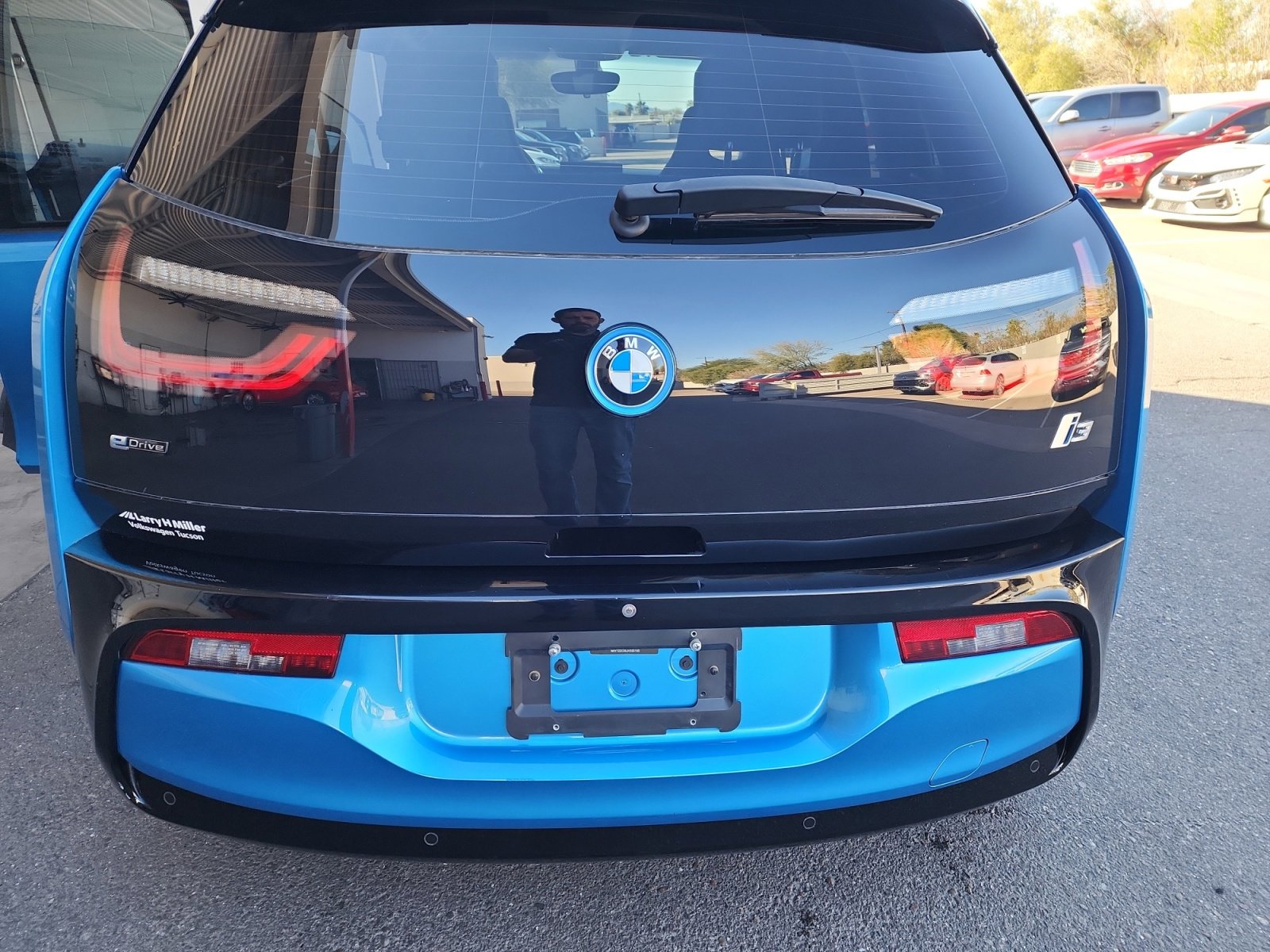 Used 2018 BMW i3 image 24