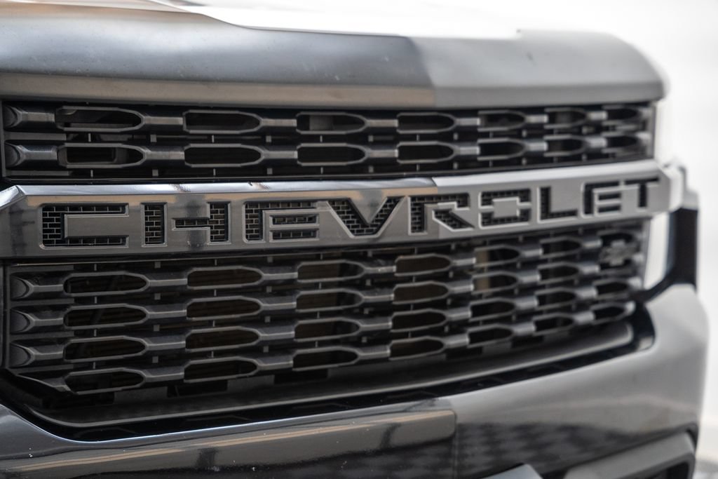 Used 2021 Chevrolet Silverado 1500 Custom Trail Boss w/ Safety Confidence Package AWD/4WD image 12