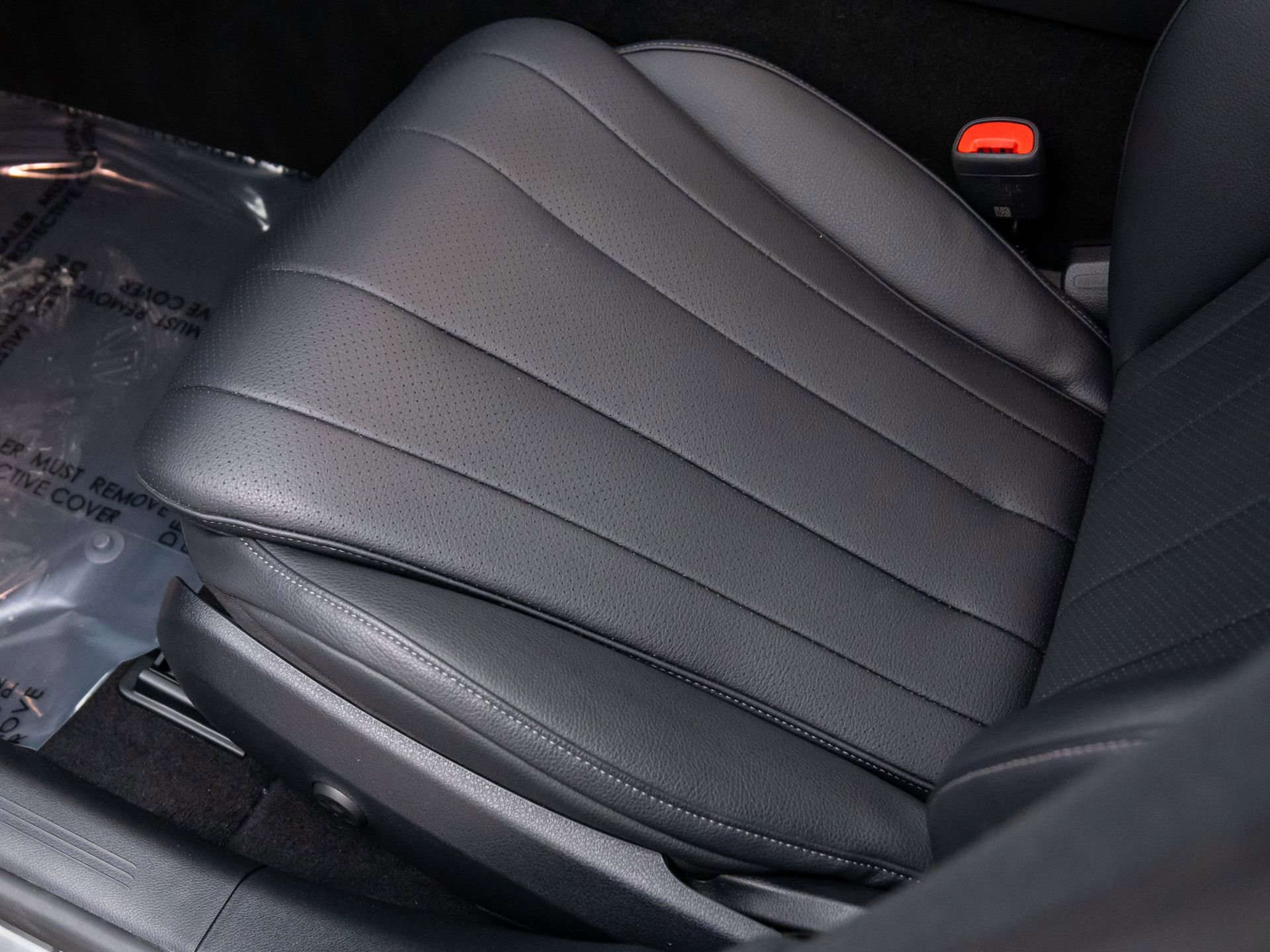 Certified 2025 Mercedes-Benz E 450 4MATIC All-Terrain Wagon image 17