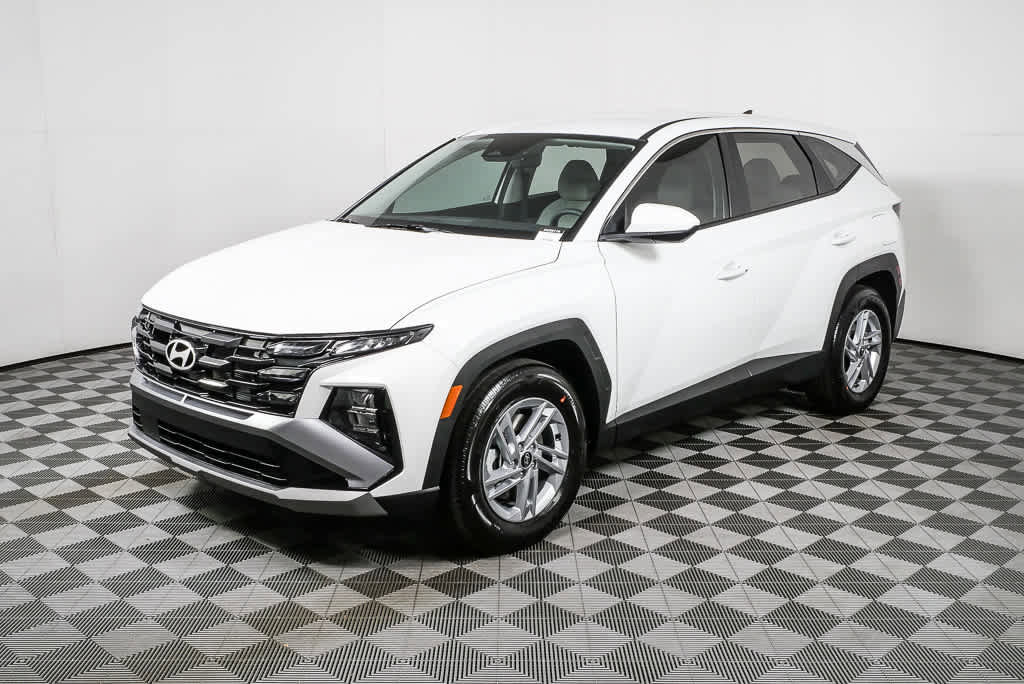 New 2026 Hyundai Tucson SE image 25