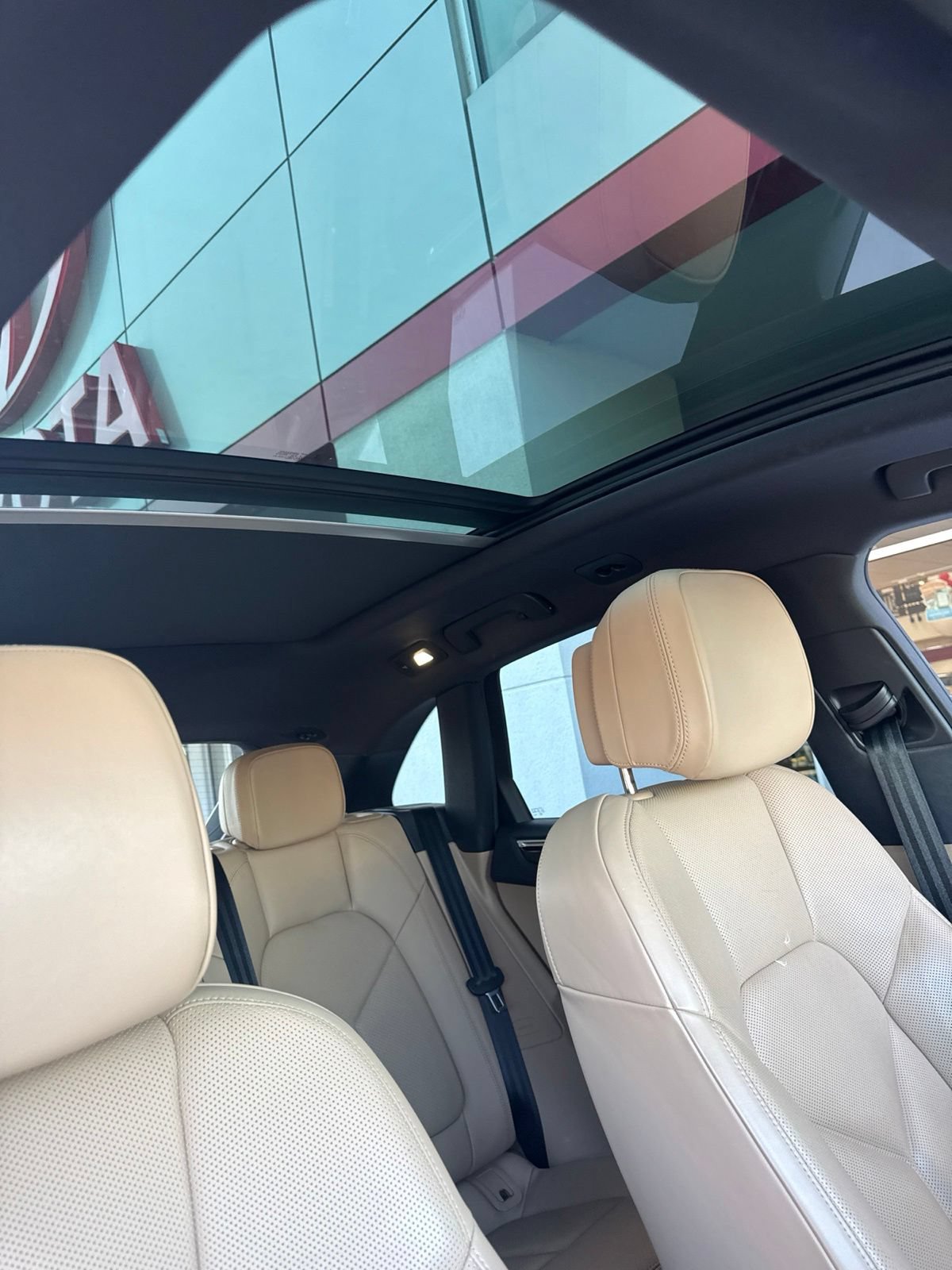 Used 2019 Porsche Macan S AWD/4WD image 25