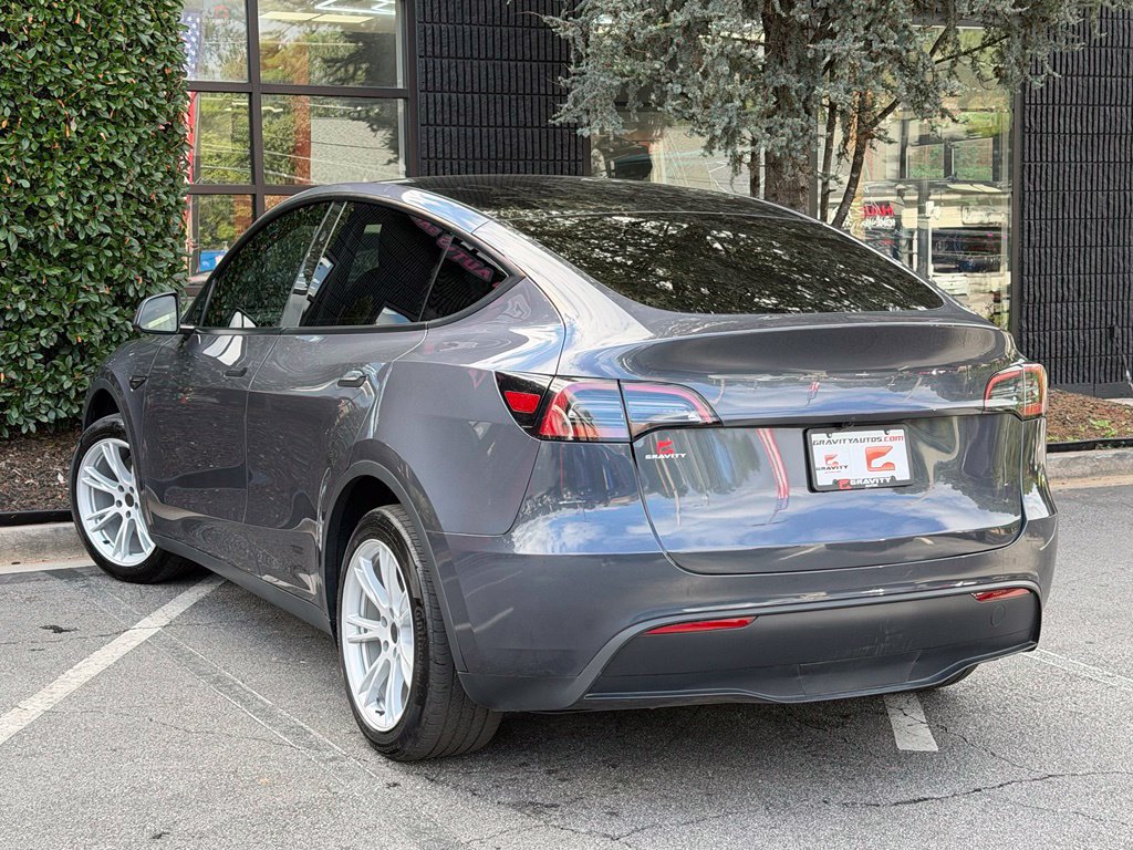 Used 2023 Tesla Model Y 2WD image 19